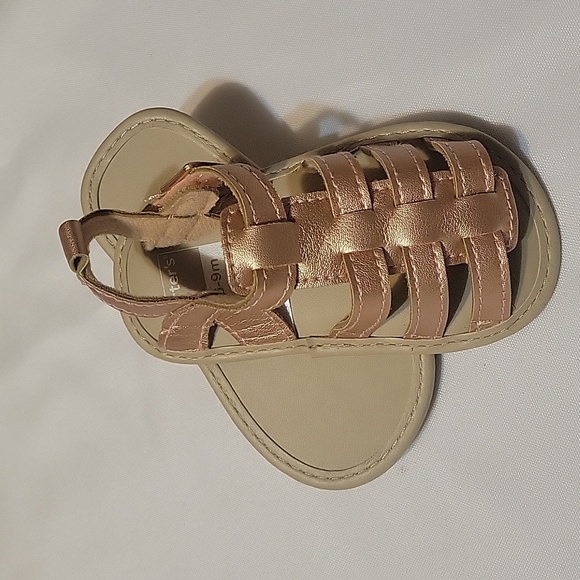 Carter's Metallic Baby Girl Sandals 6-9 Months - Picture 3 of 4